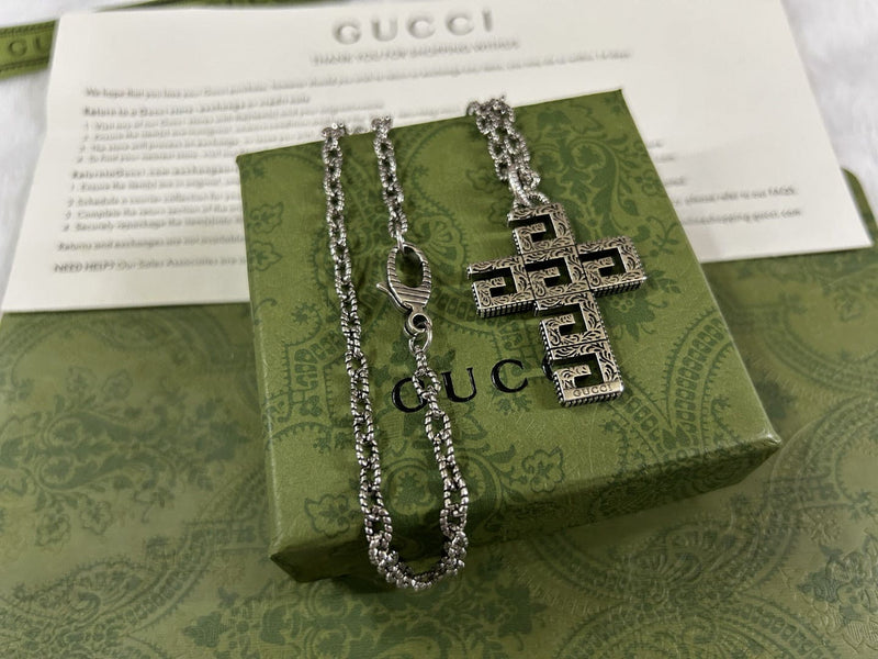 Double G Necklace